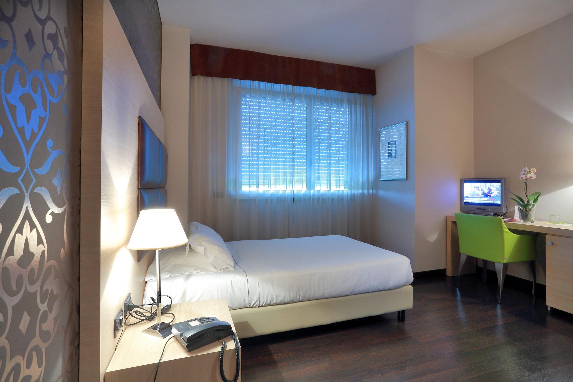 Hotel La Torretta Боллате Екстер'єр фото