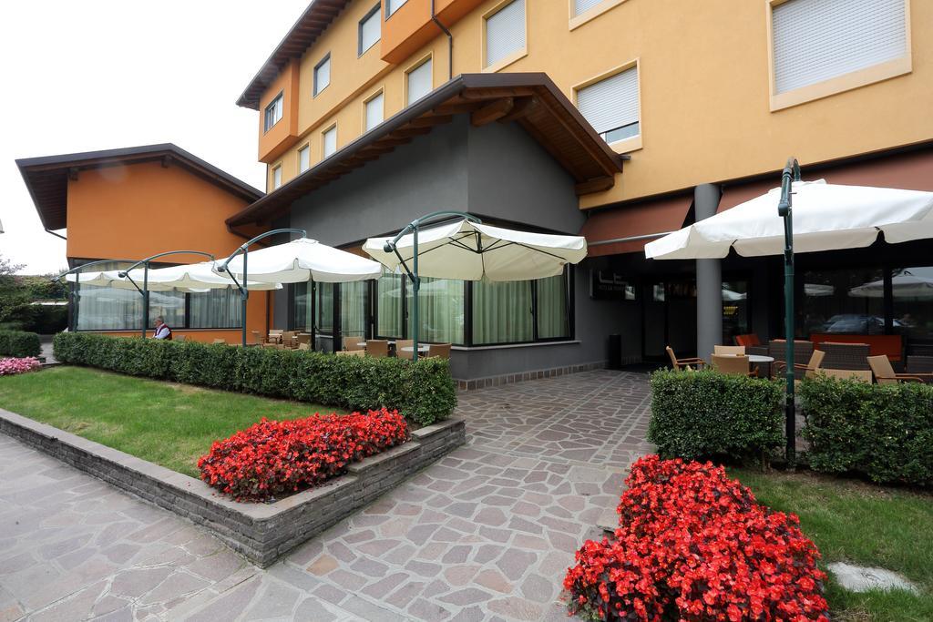 Hotel La Torretta Боллате Екстер'єр фото
