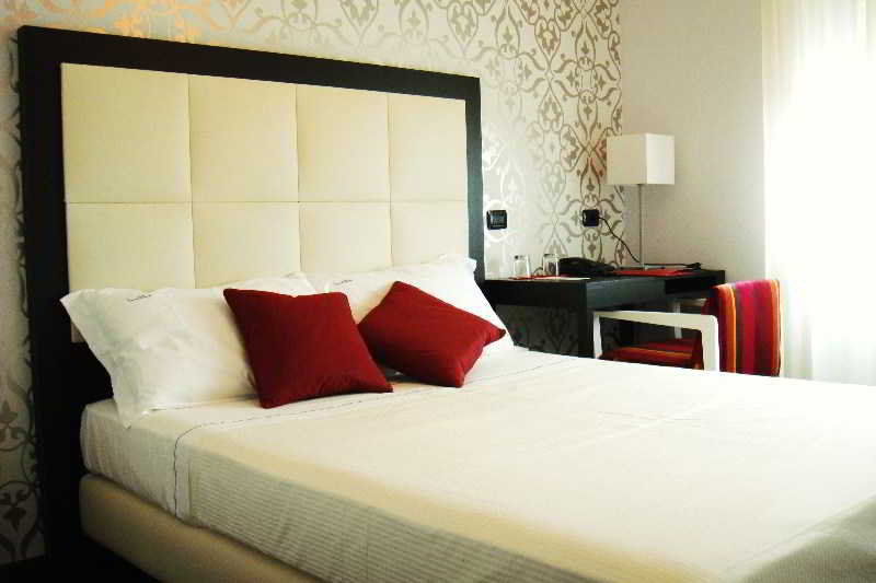 Hotel La Torretta Боллате Екстер'єр фото